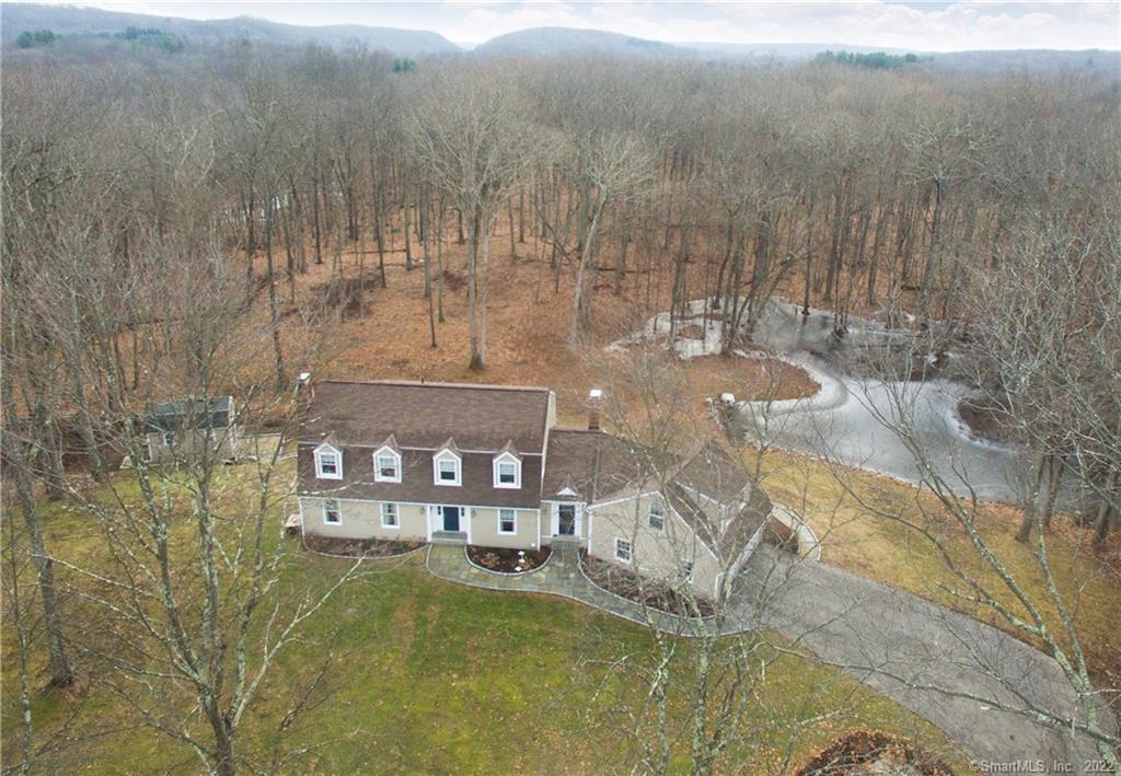 40 Kingswood Place Ridgefield, CT 06877 - Photo 1 of 1