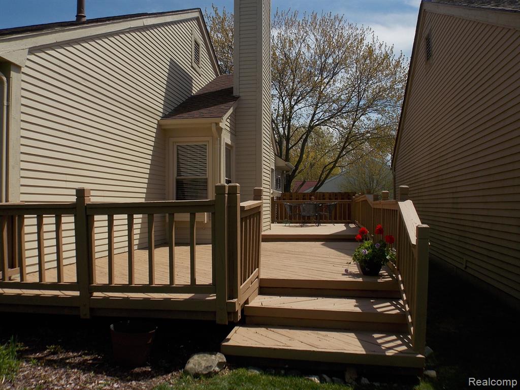 1580 Colony Drive Rochester Hills, MI 48307 - Photo 21 of 28