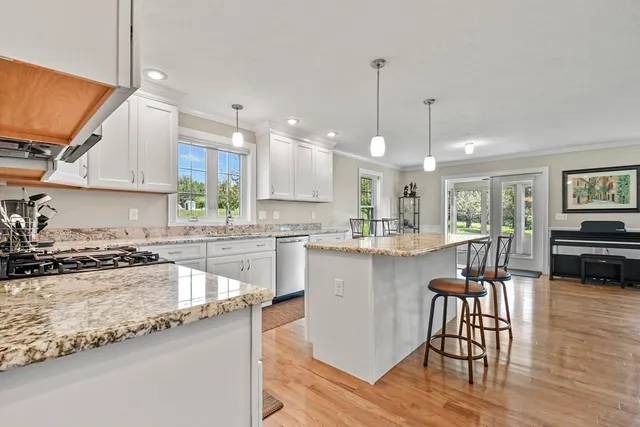 $650,000 | 291 Pearl Hill Road, Fitchburg, MA 01420