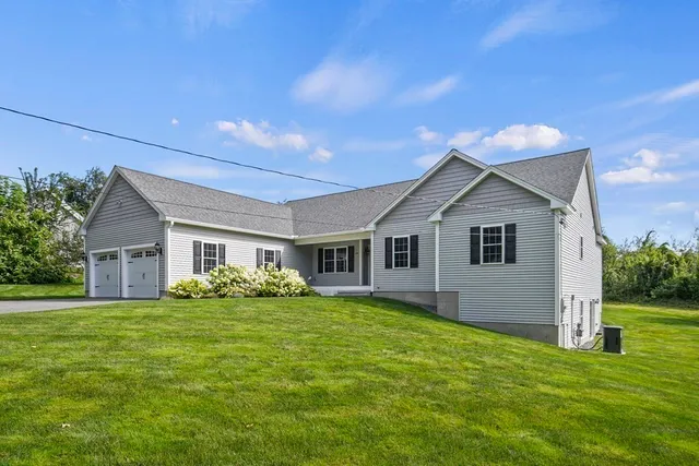 $650,000 | 291 Pearl Hill Road, Fitchburg, MA 01420