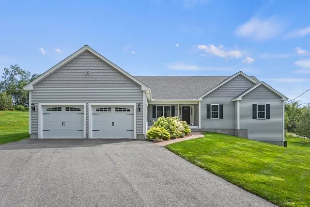 $650,000 | 291 Pearl Hill Road, Fitchburg, MA 01420