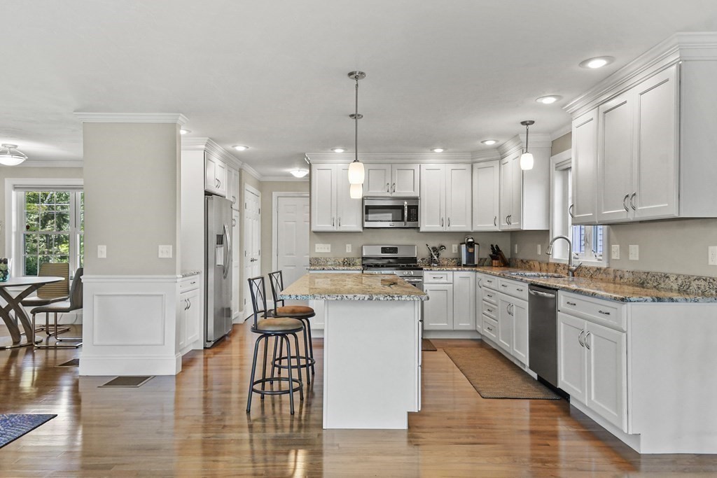 291 Pearl Hill Road Fitchburg, MA 01420 - Photo 9 of 39