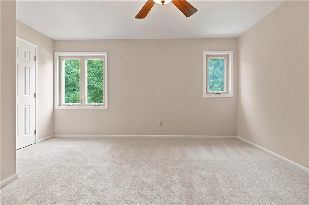 7905 Mullen Road Lenexa, KS 66215 - Photo 18 of 32