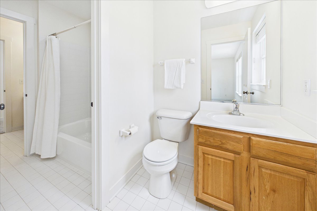 884 Blazing Star Road Grayslake, IL 60030 - Photo 21 of 37
