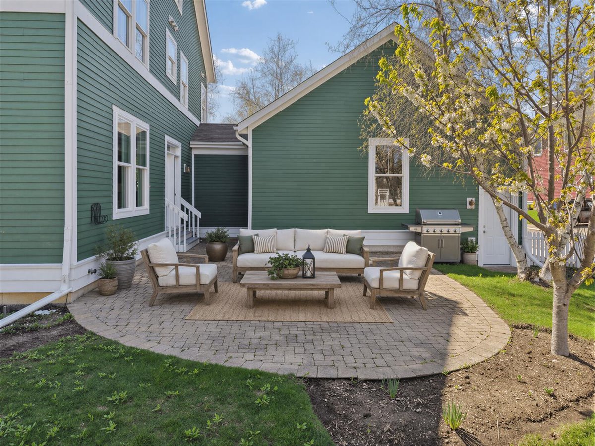 884 Blazing Star Road Grayslake, IL 60030 - Photo 25 of 37