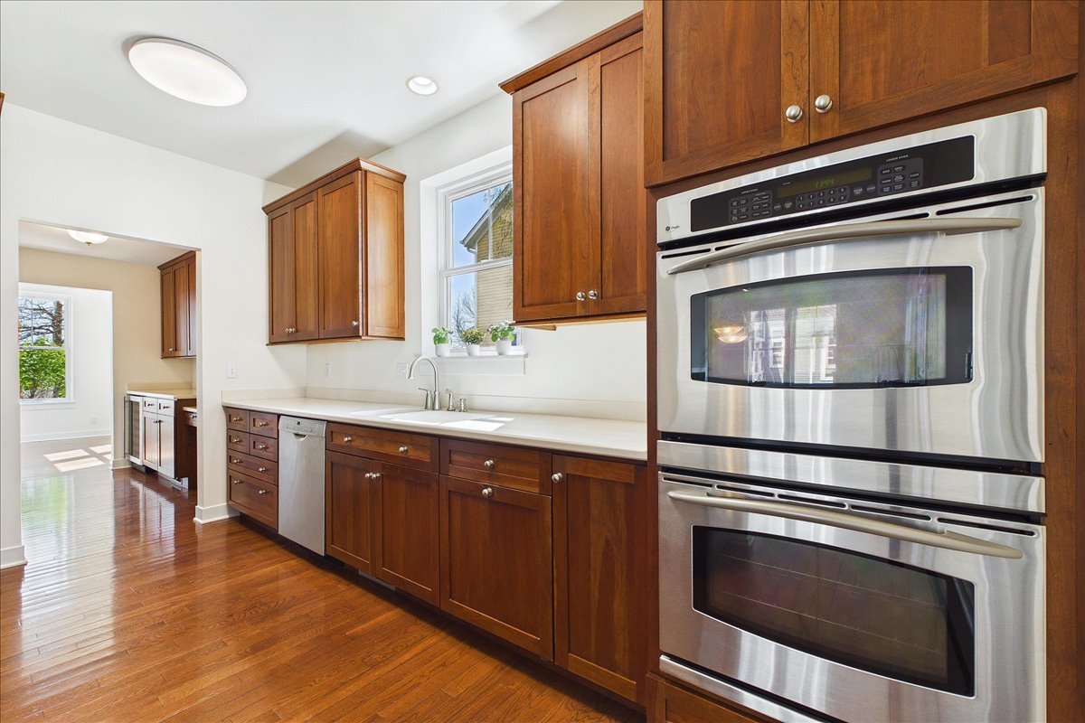 884 Blazing Star Road Grayslake, IL 60030 - Photo 10 of 37