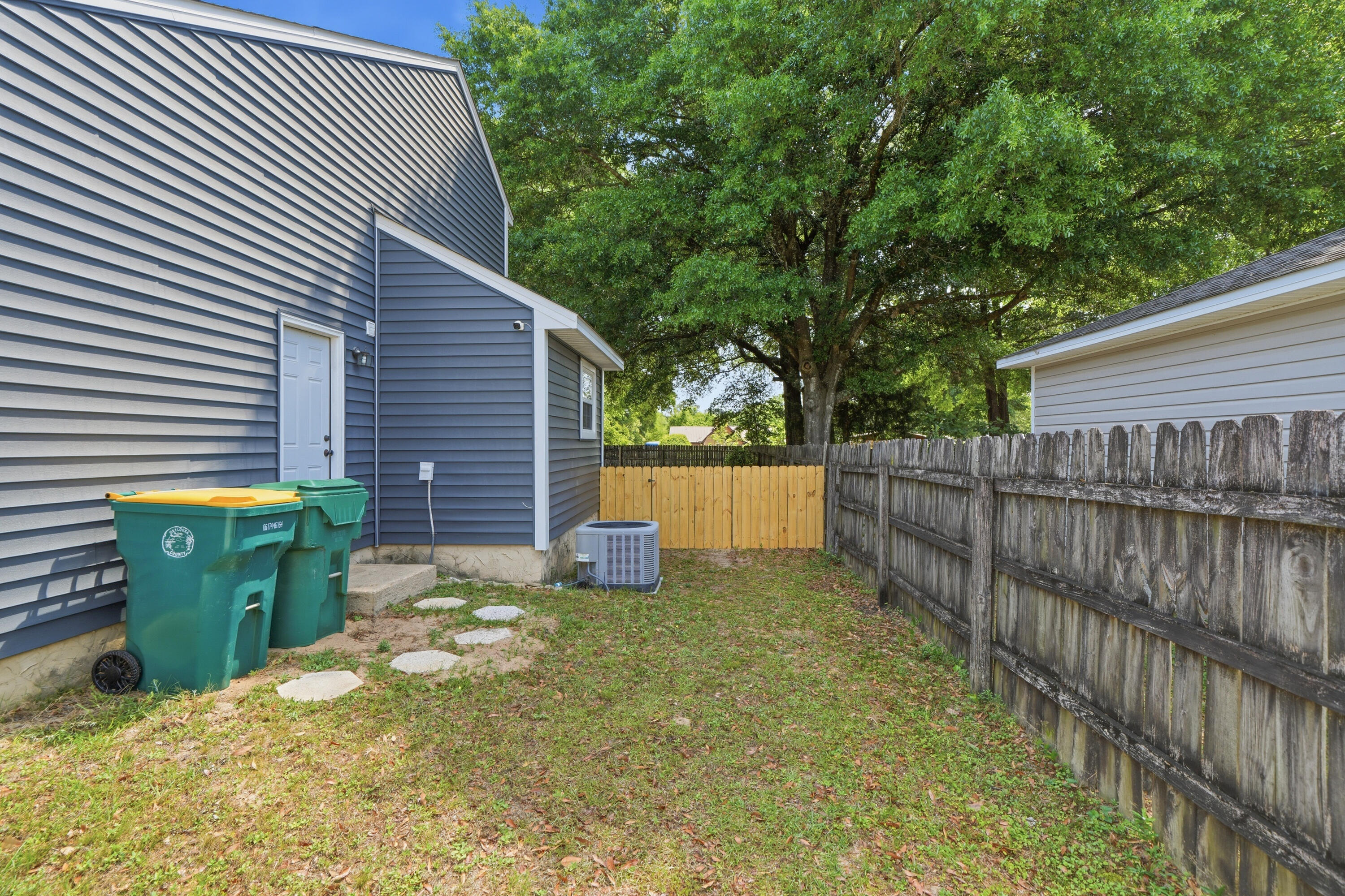 5823 Pinecrest Road Crestview, FL 32539 - Photo 37 of 40 DSC08505