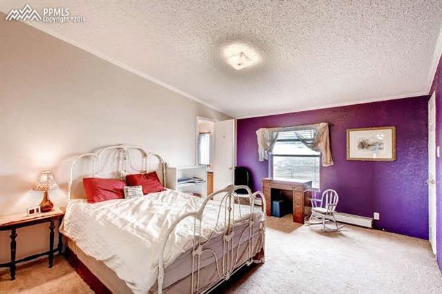 18485 Table Rock Road Colorado Springs, CO 80908 - Photo 17 of 28 Gallery Image 17
