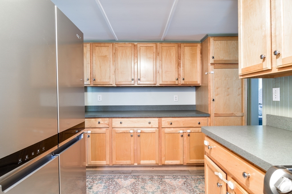 17 Overbrook Terrace Natick, MA 01760 - Photo 11 of 24