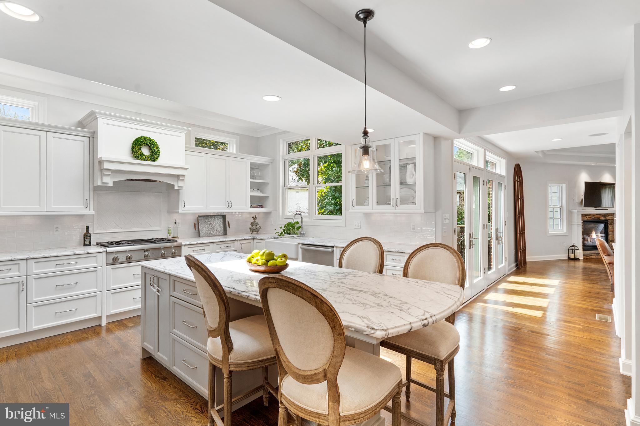 4764 Reservoir Road Northwest Washington, DC 20007 - Photo 10 of 32 Gourmet Kitchen