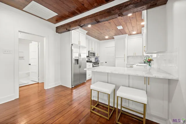 $379,000 | 728 Steele Boulevard, Baton Rouge, LA 70806