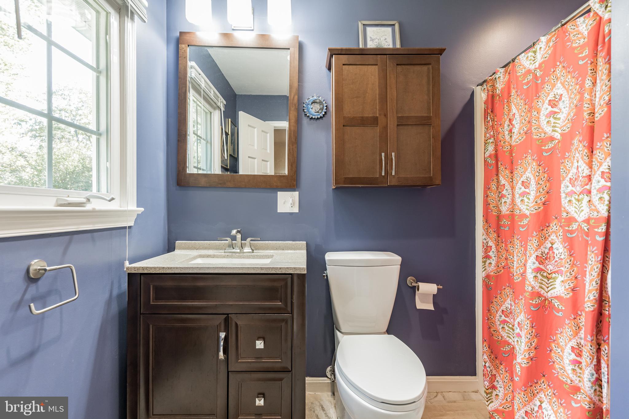 3250 Holland Cliffs Road Huntingtown, MD 20639 - Photo 14 of 48 Owner's Private Bath