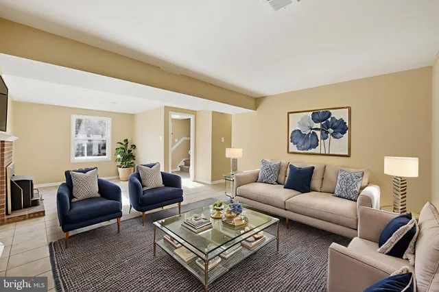 $3,350 | 9422 Mauck Court, Fairfax, VA 22032