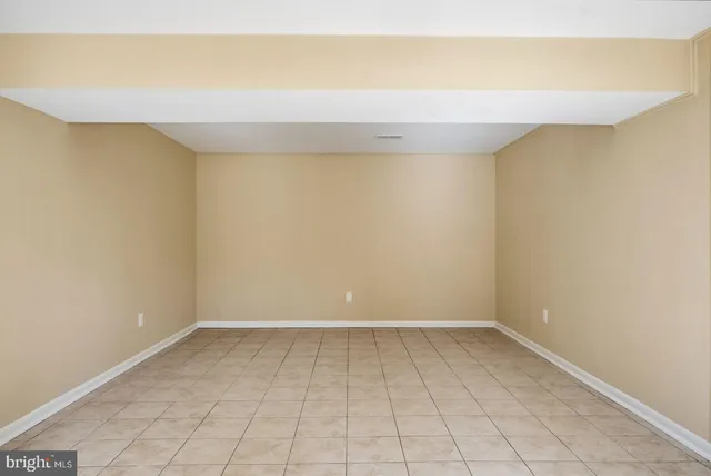 $3,350 | 9422 Mauck Court, Fairfax, VA 22032