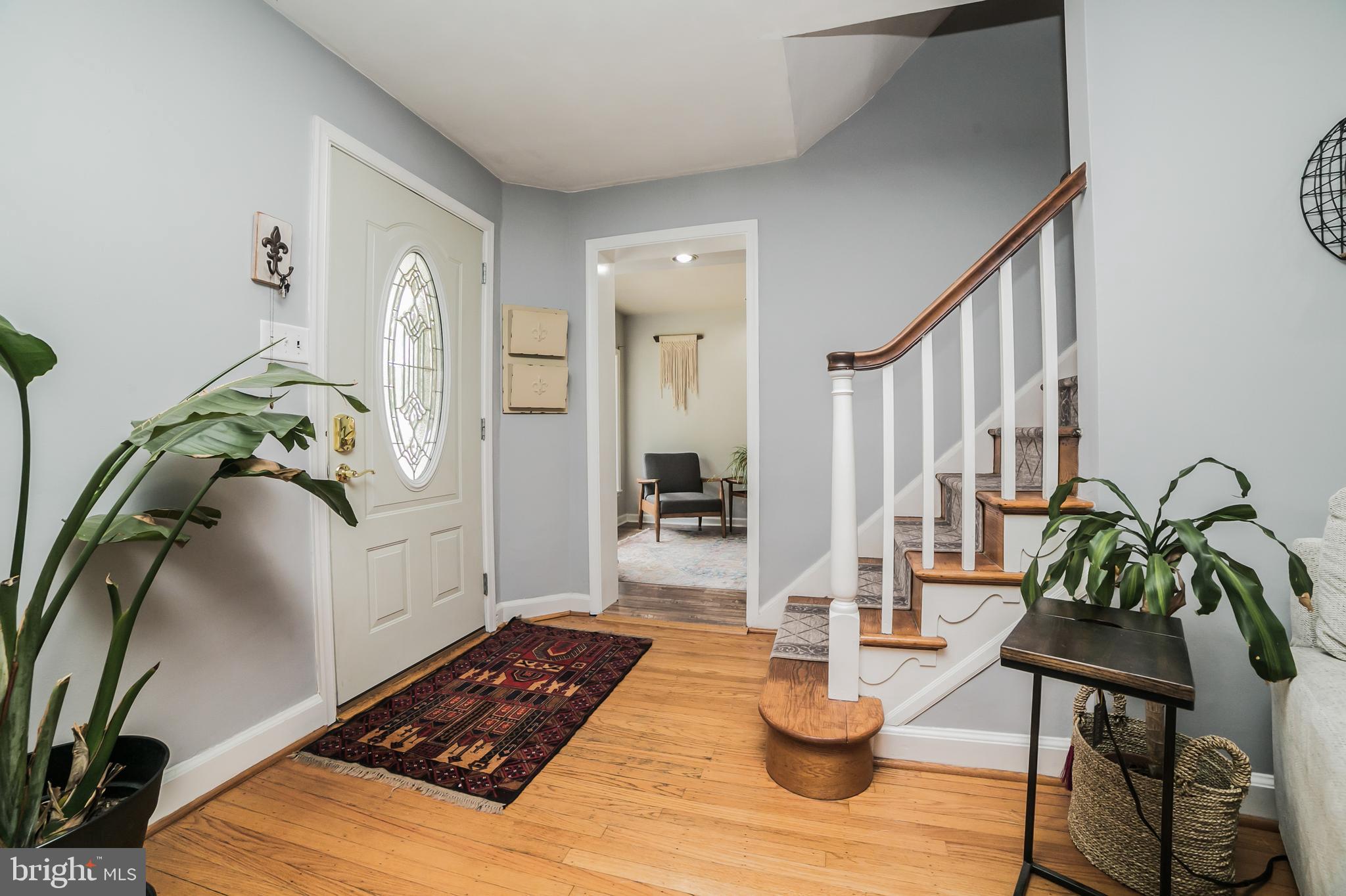 224 Warrior Road Drexel Hill, PA 19026 - Photo 3 of 30 Foyer
