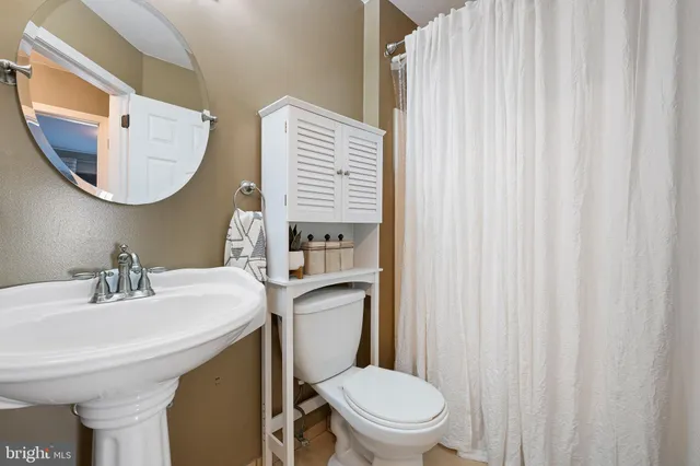 $335,000 | 204 Finch Way, Newark, DE 19702