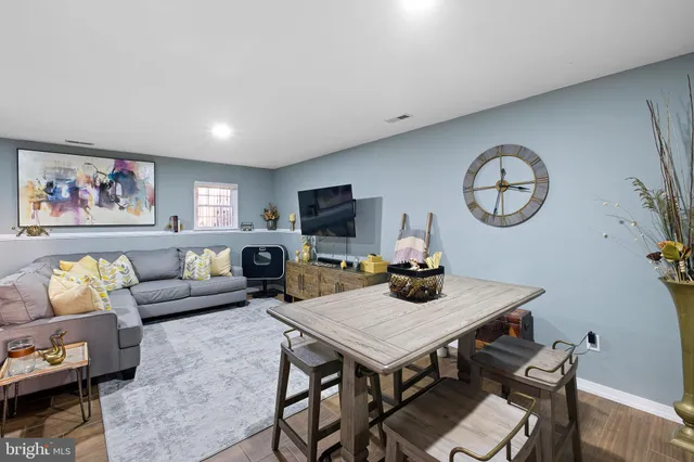 $335,000 | 204 Finch Way, Newark, DE 19702