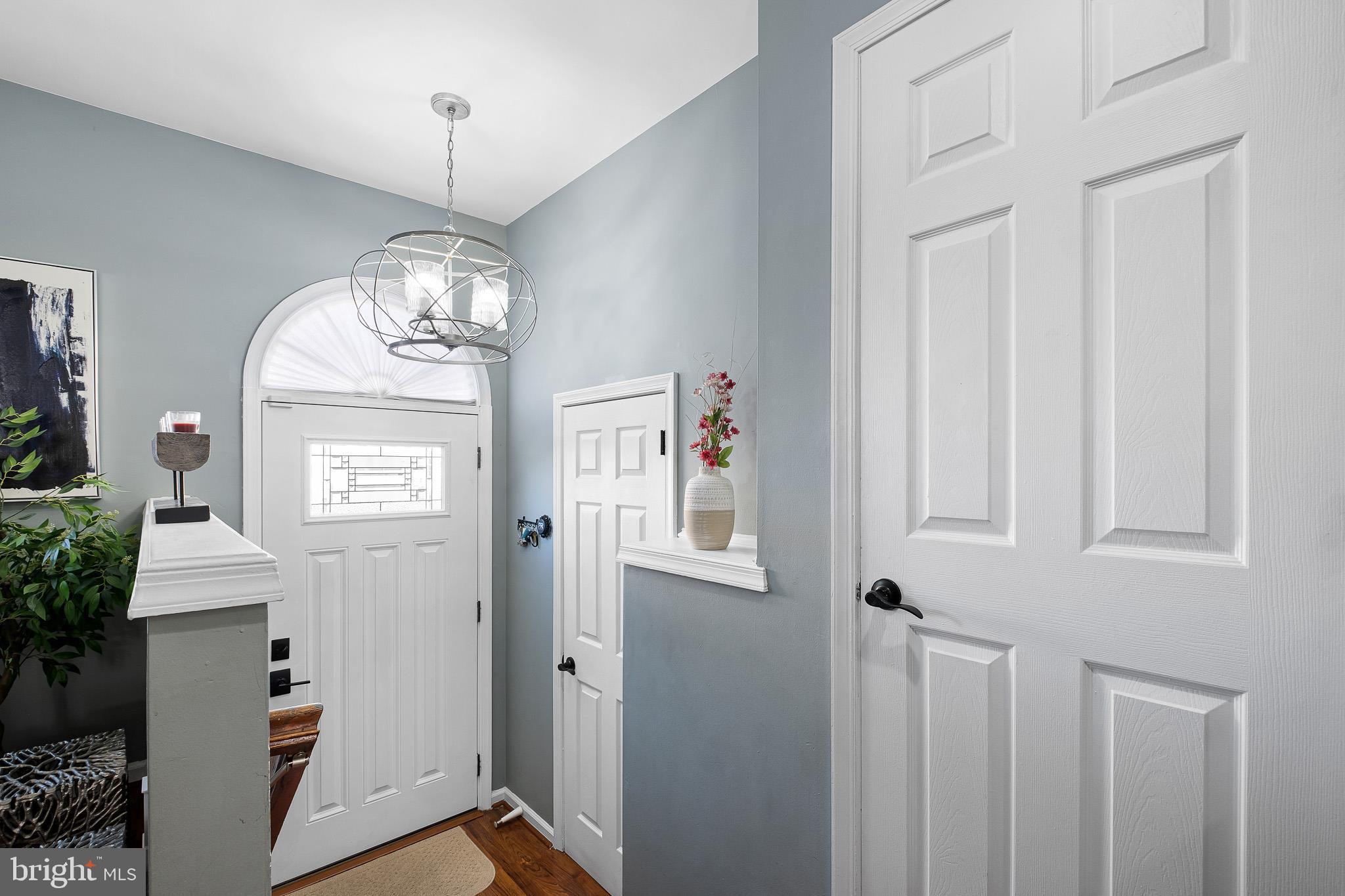 204 Finch Way Newark, DE 19702 - Photo 2 of 20