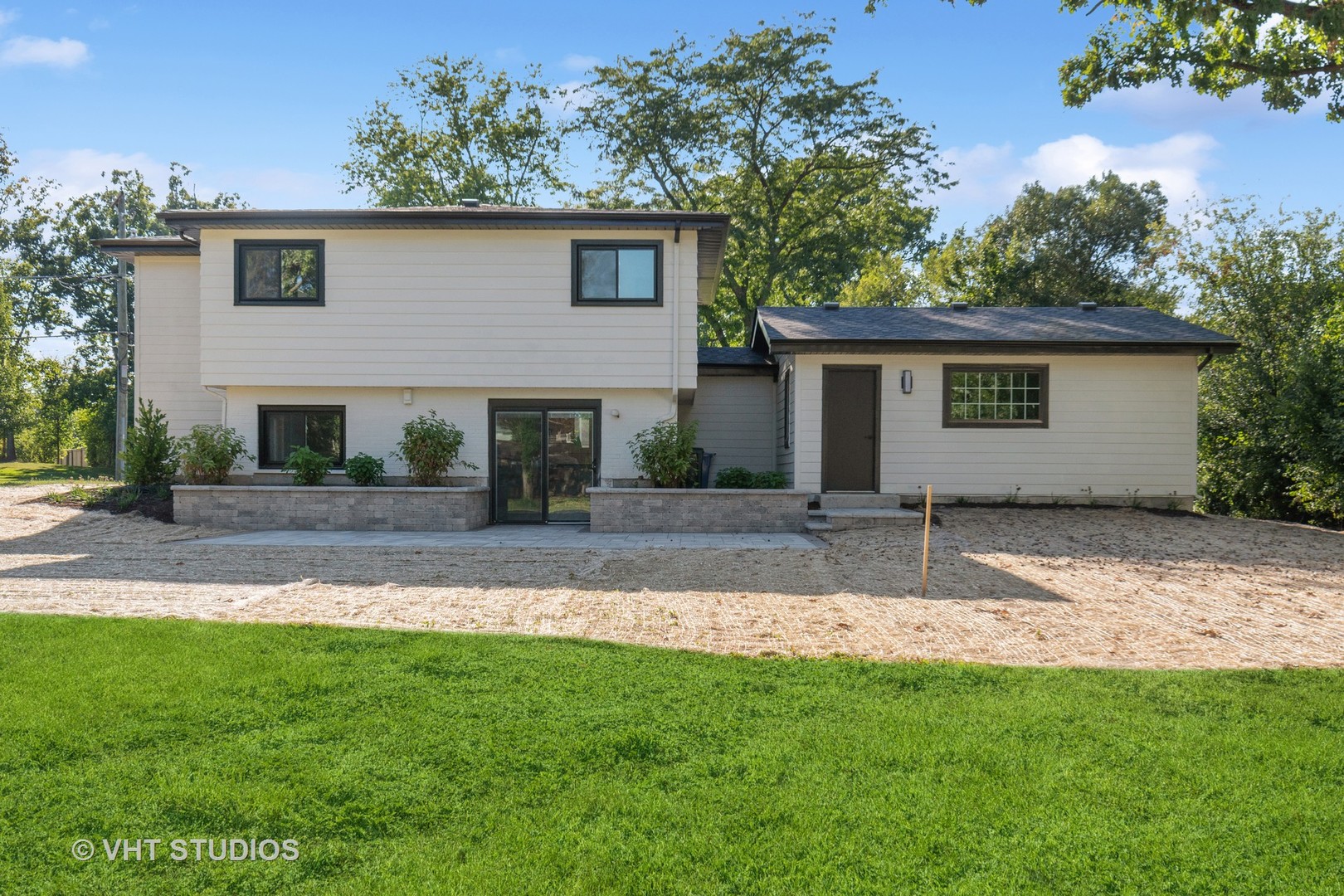 695 Ridge Road Highland Park, IL 60035 - Photo 17 of 23 a view of front a house with a yard
