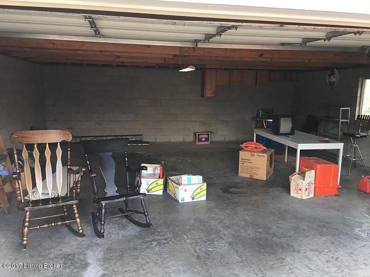 2854 Sheldon Road Louisville, KY 40218 - Photo 27 of 27 IMG_0573