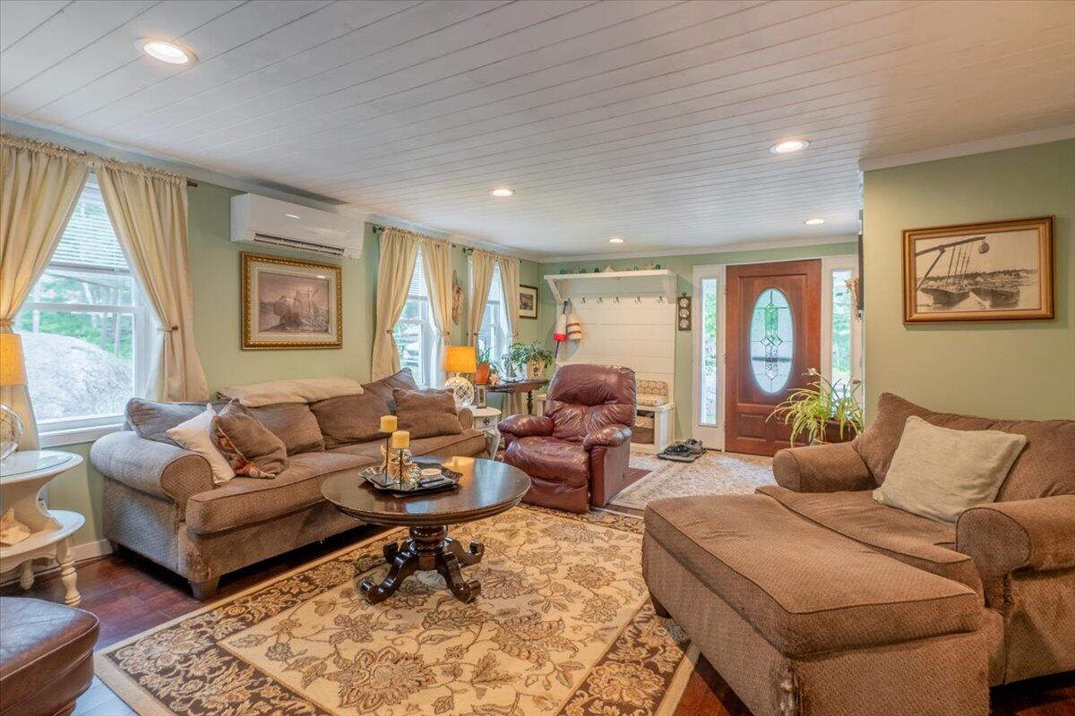25 Pineview Ridge Road Boothbay, ME 04537 - Photo 6 of 36