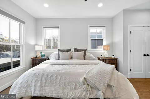 $1,650,000 | 611 North Columbus Street, Alexandria, VA 22314