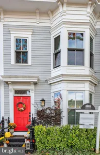 $1,650,000 | 611 North Columbus Street, Alexandria, VA 22314