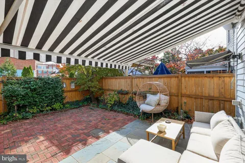 $1,650,000 | 611 North Columbus Street, Alexandria, VA 22314