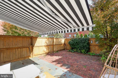 $1,650,000 | 611 North Columbus Street, Alexandria, VA 22314