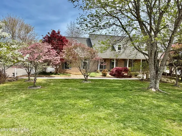 $629,900 | 352 Rutherford Drive, New Tazewell, TN 37825