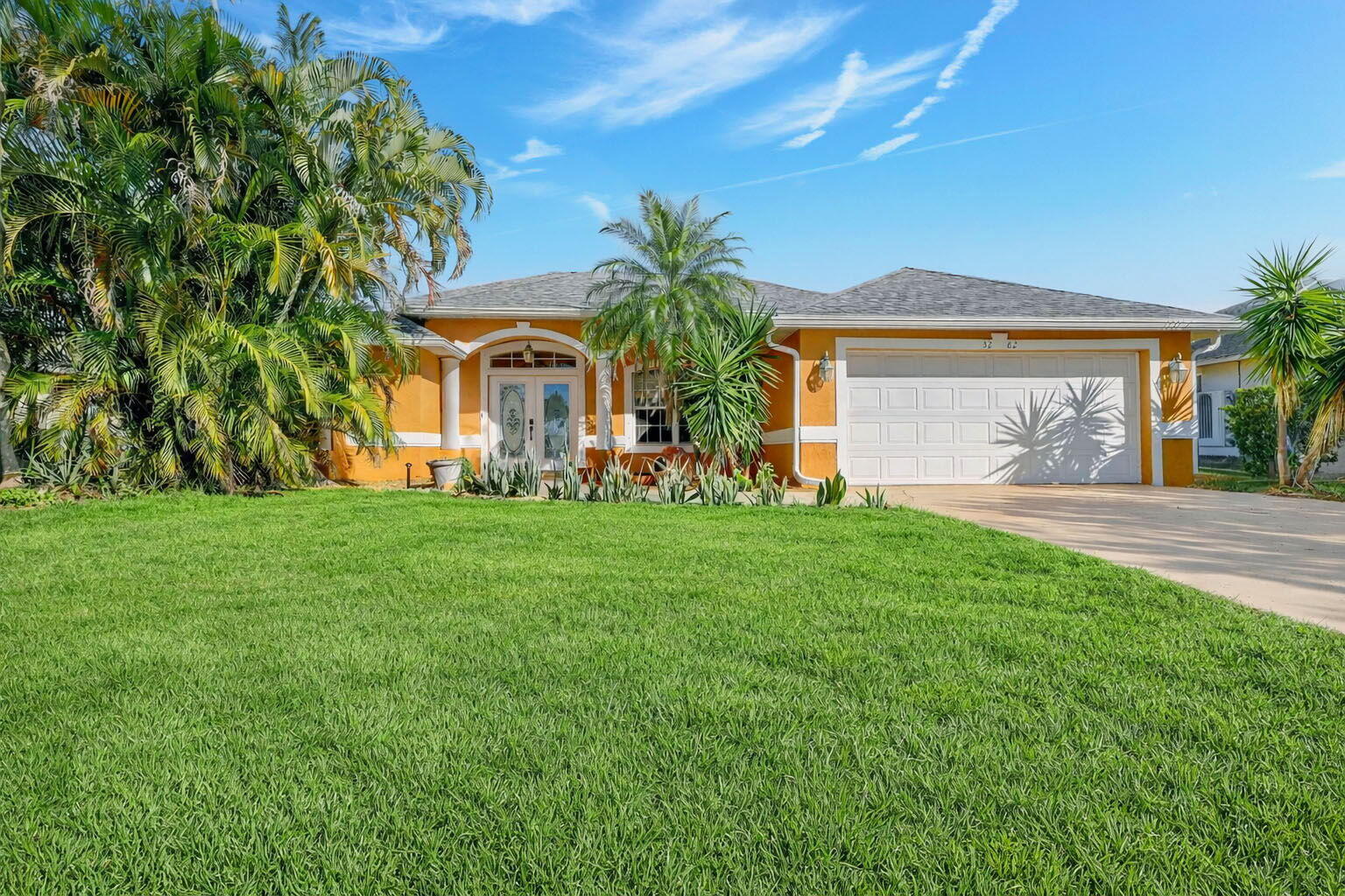3282 Southeast W Snow Road Port St. Lucie, FL 34984 - Photo 1 of 52 Front
