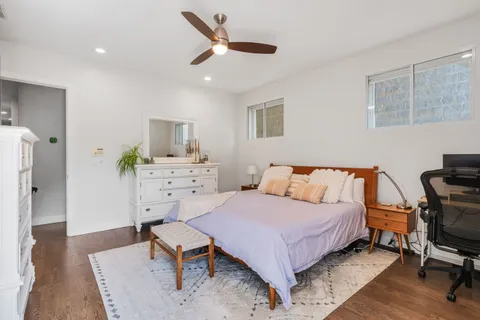 $825,000 | 933 West George Street, Chicago, IL 60657