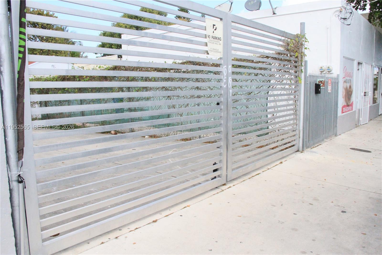 1263 Northwest 29th Street Miami, FL 33142 - Photo 15 of 18