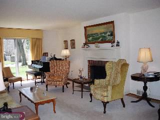 516 Oriole Road Villanova, PA 19085 - Photo 2 of 6