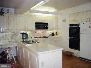 516 Oriole Road Villanova, PA 19085 - Photo 4 of 6