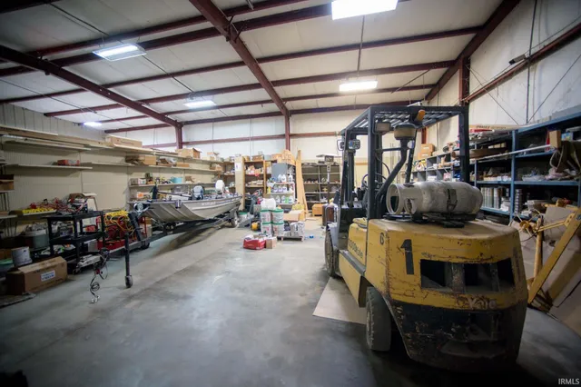 $575,000 | 7362 Russell Drive, Bicknell, IN 47512