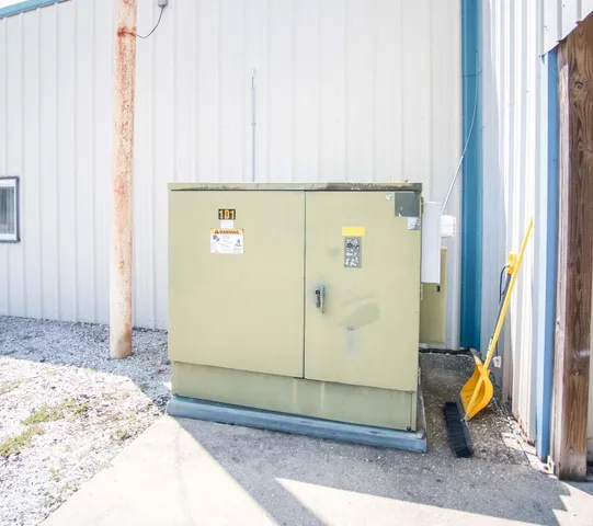 $575,000 | 7362 Russell Drive, Bicknell, IN 47512