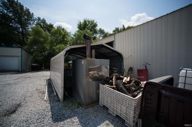 $575,000 | 7362 Russell Drive, Bicknell, IN 47512