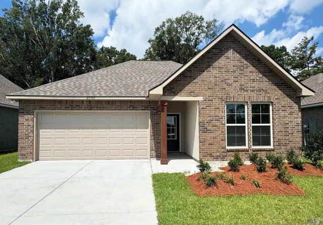 $268,990 | 25705 Tarver Street, Denham Springs, LA 70726