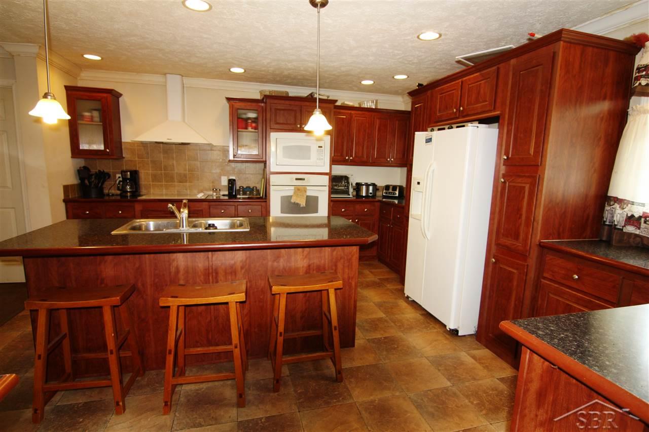 5522 Deep River Road Pinconning, MI 48650 - Photo 3 of 13 31300044-2.JPG