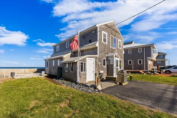 $1,199,000 | 36 Ocean Street, Marshfield, MA 02050