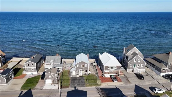 $1,199,000 | 36 Ocean Street, Marshfield, MA 02050