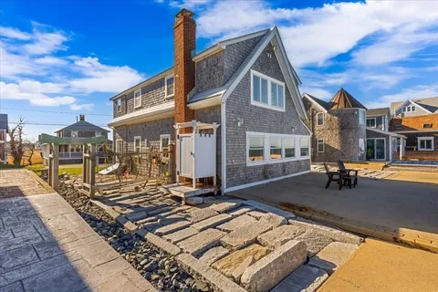 $1,149,000 | 36 Ocean Street, Marshfield, MA 02050