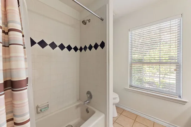 $439,999 | 18682 Champions Circle, Lago Vista, TX 78645