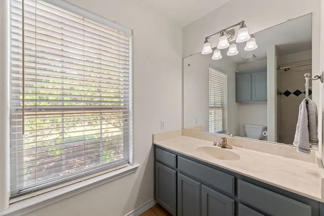 $439,999 | 18682 Champions Circle, Lago Vista, TX 78645