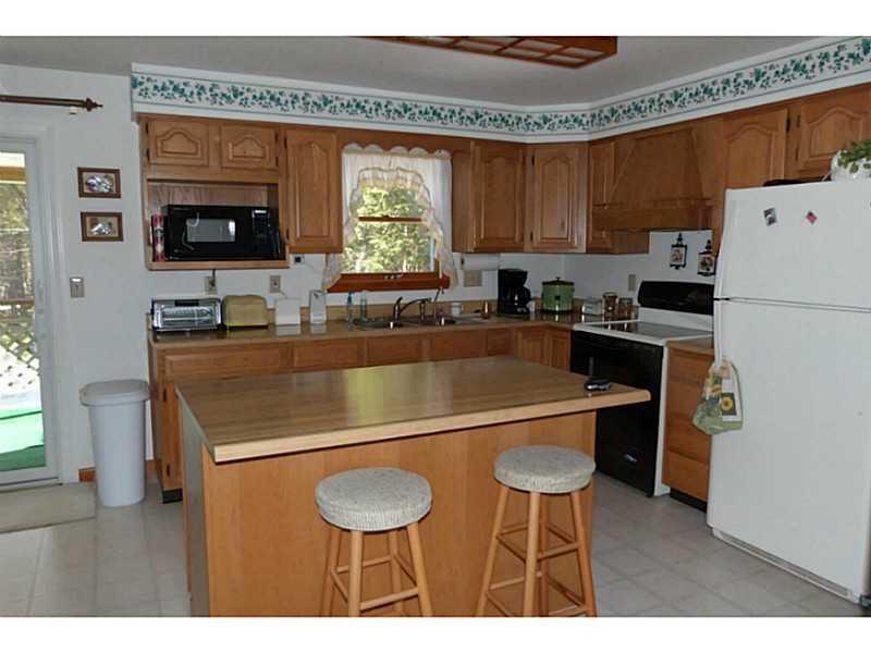 1148 Bangor Road Ellsworth, ME 04605 - Photo 13 of 22 Kitchen.