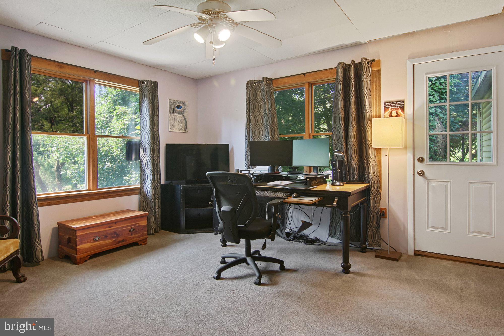 925 Wilhelm Road Harrisburg, PA 17109 - Photo 12 of 50 Office