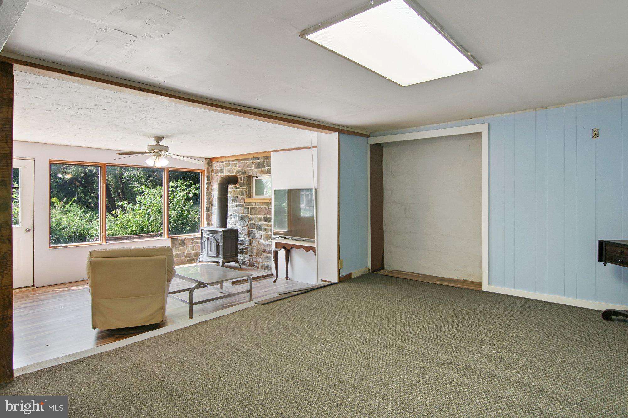 925 Wilhelm Road Harrisburg, PA 17109 - Photo 24 of 50 In Law Suite