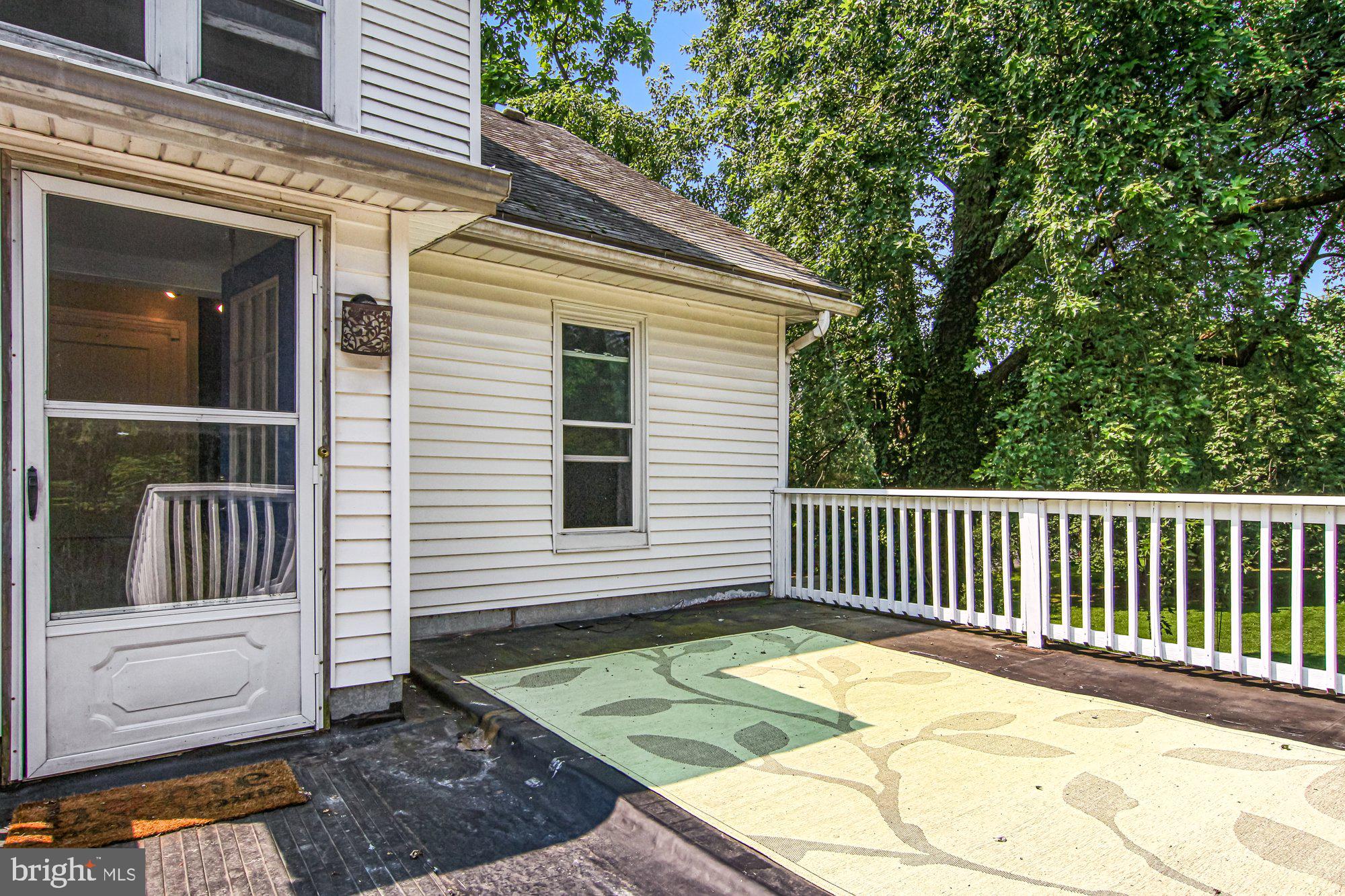 925 Wilhelm Road Harrisburg, PA 17109 - Photo 34 of 50 Deck