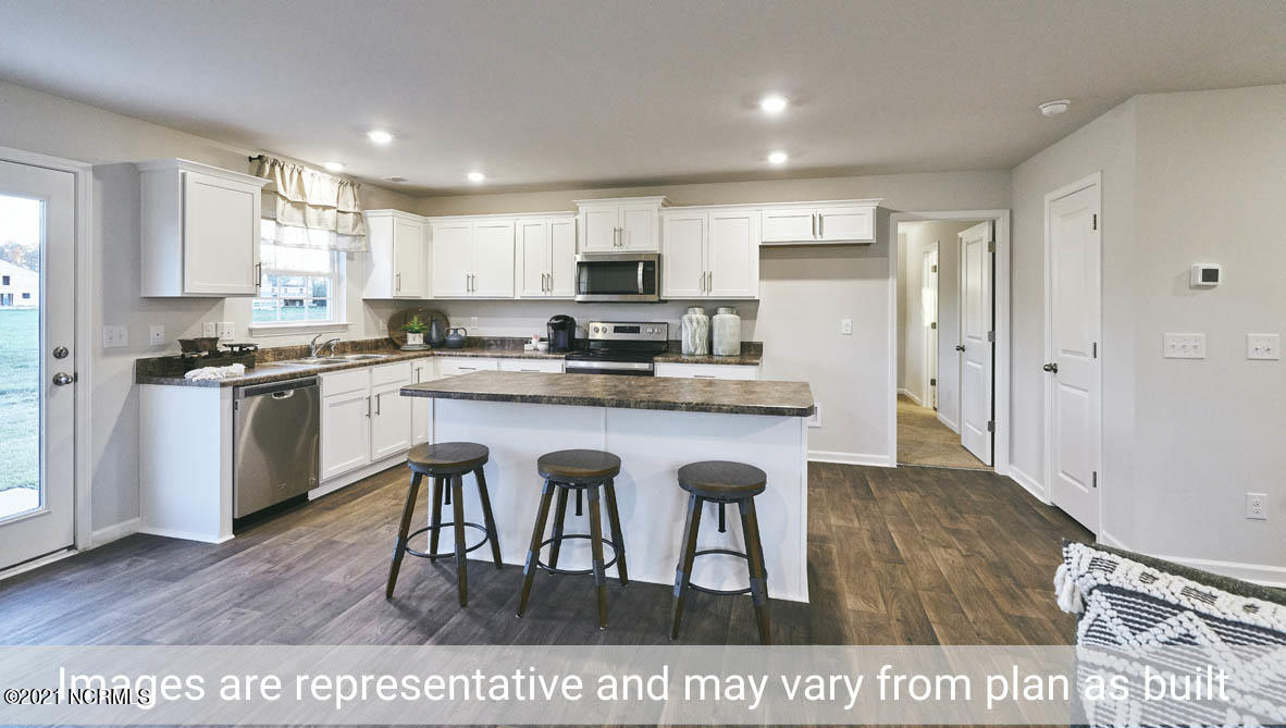 4057 East Old Spring Hope Road Rocky Mount, NC 27804 - Photo 12 of 30 Holly_Model_White_Cabinets (11)